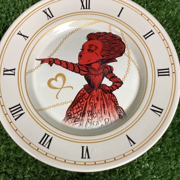 DISNEY Alice Through the Looking Glass Ceramic Plate Set - Picture 4 of 11